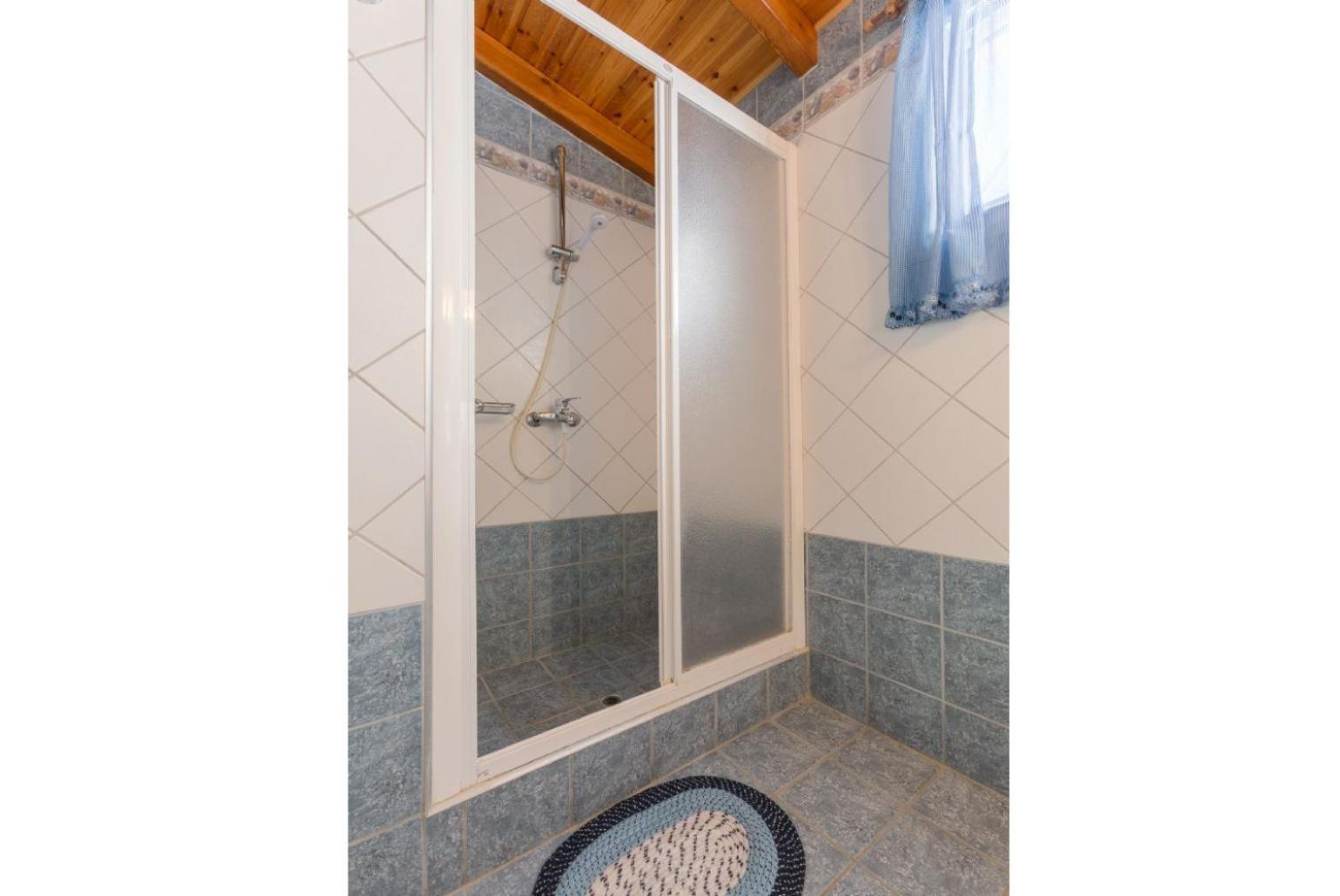 Villa Aris Gimari Bagian luar foto