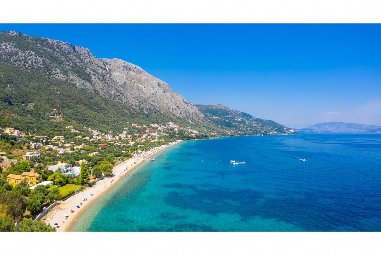 Villa Aris Gimari Bagian luar foto