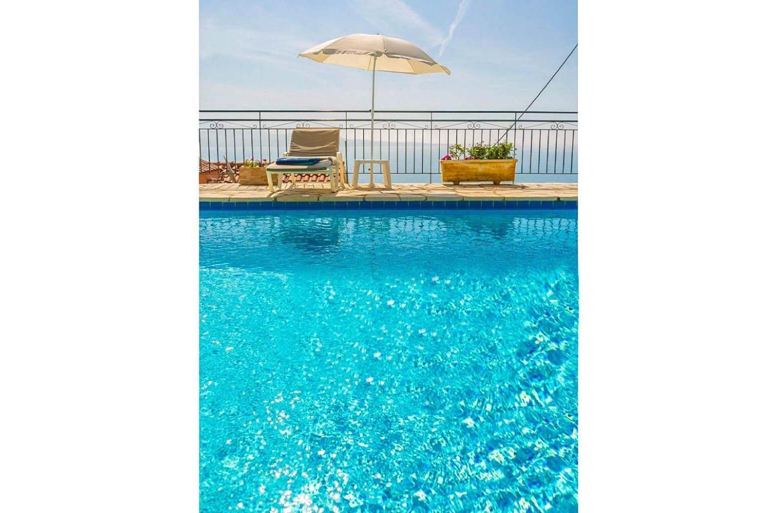 Villa Aris Gimari Bagian luar foto
