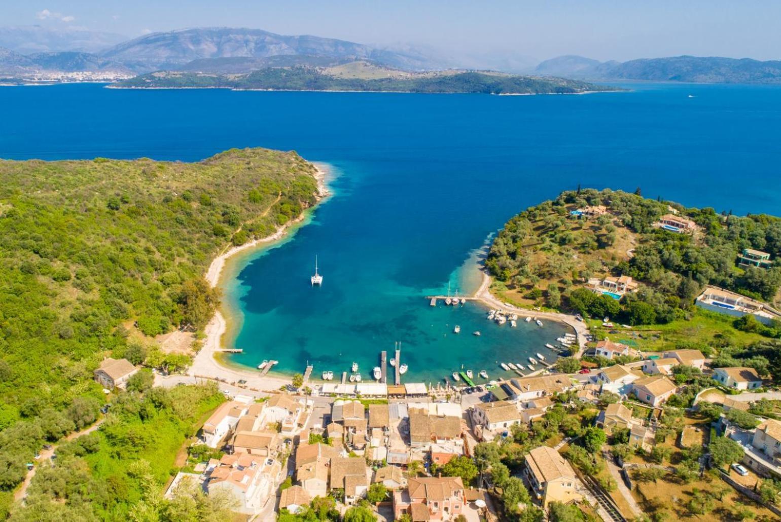 Villa Aris Gimari Bagian luar foto