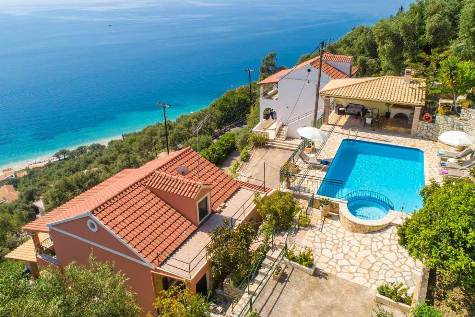 Villa Aris Gimari Bagian luar foto